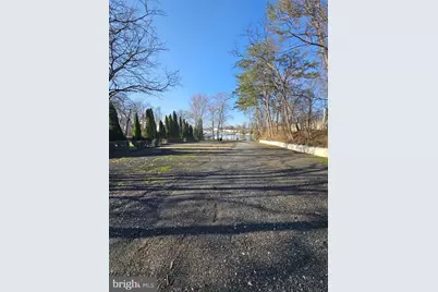 7719 Suitt Drive, Pasadena, MD 21122 - Photo 4