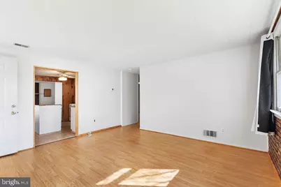 510 New Jersey Avenue NE, Glen Burnie, MD 21060 - Photo 6