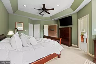 707 Pilot House Dr, Annapolis, MD 21401 - Photo 22