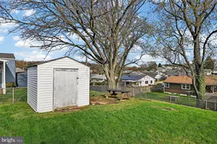 804 Bentwillow Dr, Glen Burnie, MD 21061 - Photo 38