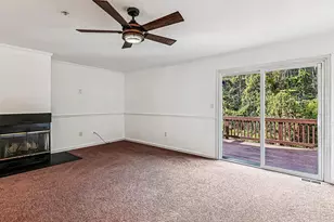 8146 Hazy Dawn Ct, Pasadena, MD 21122 - Photo 4