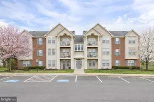 2445 Blue Spring Ct, Odenton, MD 21113 - Photo 2