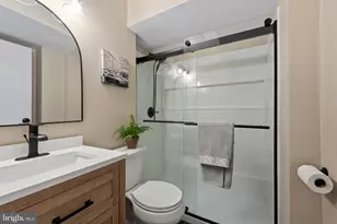 939 Kinhart Ct, Severna Park, MD 21146 - Photo 18