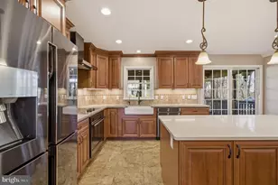 1296 Crossover Dr, Edgewater, MD 21037 - Photo 20