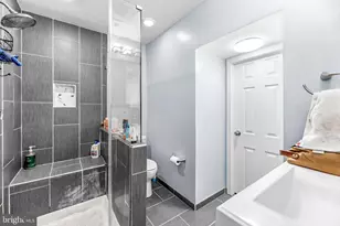 207 1st St, Annapolis, MD 21401 - Photo 22