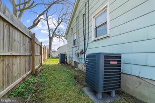 8229 Fort Smallwood Rd, Baltimore, MD 21226 - Photo 40