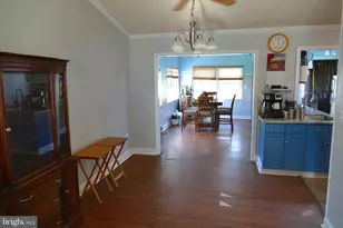 7519 Rock Creek Way, Pasadena, MD 21122 - Photo 8