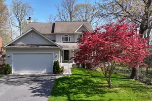 928 Waterview Dr, Crownsville, MD 21032 - Photo 2