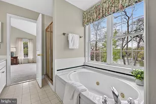928 Waterview Dr, Crownsville, MD 21032 - Photo 18