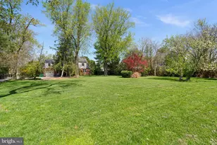 211 W Maple Rd, Linthicum Heights, MD 21090 - Photo 34