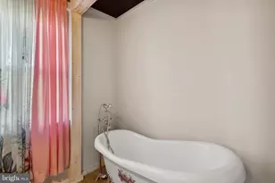 7758 Lyman Ave, Pasadena, MD 21122 - Photo 32