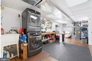 1556 Reinhardt Ln, Glen Burnie, MD 21060 - Photo 32