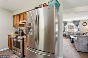 306A Montfield Ln, Glen Burnie, MD 21061 - Photo 12