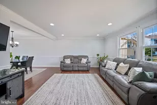 645 Ridgefield Ct, Glen Burnie, MD 21061 - Photo 12