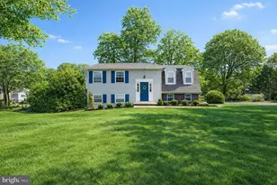 243 9th St, Pasadena, MD 21122 - Photo 1