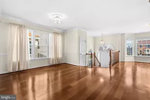 299 St Michaels Cir, Odenton, MD 21113 - Photo 8