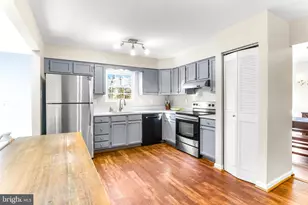 276 Shakespeare Dr, Severna Park, MD 21146 - Photo 10