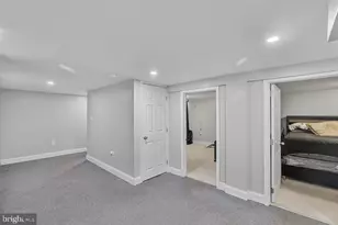 8489 Arbutus Rd, Pasadena, MD 21122 - Photo 16