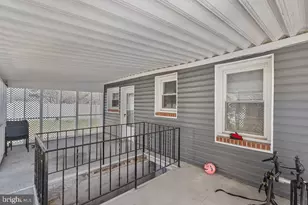 8489 Arbutus Rd, Pasadena, MD 21122 - Photo 36