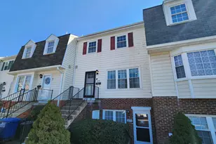 1675 Ridgely Ct, Crofton, MD 21114 - Photo 4