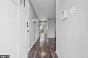1675 Ridgely Ct, Crofton, MD 21114 - Photo 16