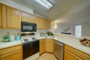 3451 Lindenwood Drive, Laurel, MD 20724 - Photo 10