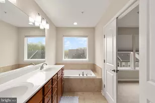 7825 Crystal Brook Way, Hanover, MD 21076 - Photo 20