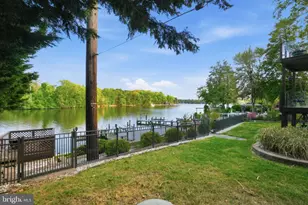 426 Riverside Dr, Pasadena, MD 21122 - Photo 28