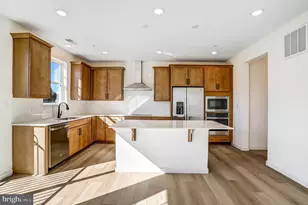 5737 Howard Dr, Glen Burnie, MD 21061 - Photo 18