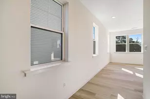 5737 Howard Dr, Glen Burnie, MD 21061 - Photo 8