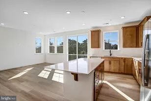 5737 Howard Dr, Glen Burnie, MD 21061 - Photo 22