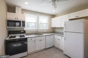 205 S Hammonds Ferry Rd, Linthicum Heights, MD 21090 - Photo 38