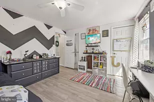 8649 Cobscook Harbour, Pasadena, MD 21122 - Photo 12