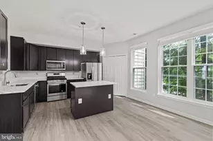 1 Harbour Heights Dr, Annapolis, MD 21401 - Photo 6