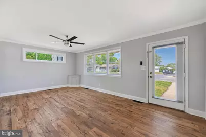 301 8th Avenue SE, Glen Burnie, MD 21061 - Photo 6