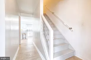 353 S Riverside Dr, Crownsville, MD 21032 - Photo 2