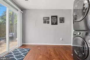 1612 W Bancroft Ln, Crofton, MD 21114 - Photo 12