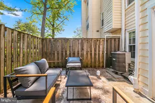 1612 W Bancroft Ln, Crofton, MD 21114 - Photo 20
