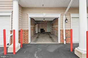 8605 Wandering Fox Trail, Odenton, MD 21113 - Photo 24