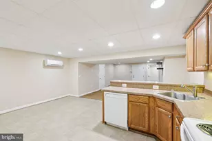 54 Dayton Dr, Pasadena, MD 21122 - Photo 60