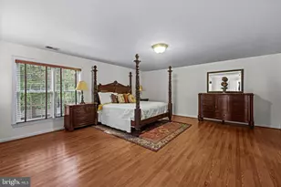 1302 Bluegrass Way, Gambrills, MD 21054 - Photo 32