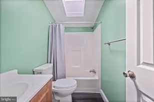 130 A Chesapeake Mobile Ct, Hanover, MD 21076 - Photo 18