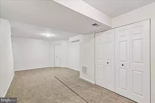 327 Walton Ave, Brooklyn, MD 21225 - Photo 22