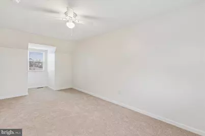 327 Walton Avenue, Brooklyn, MD 21225 - Photo 18