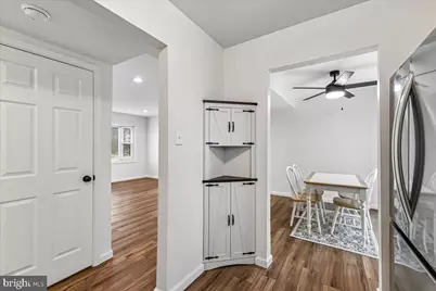 327 Walton Avenue, Brooklyn, MD 21225 - Photo 8