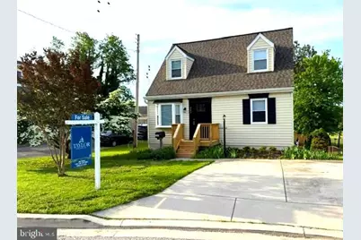 327 Walton Avenue, Baltimore, MD 21225 - Photo 1