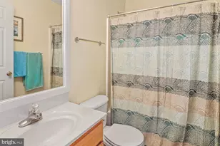 29 Harbour Heights Dr, Annapolis, MD 21401 - Photo 12