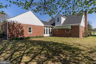 8466 Greenway, Pasadena, MD 21122 - Photo 36