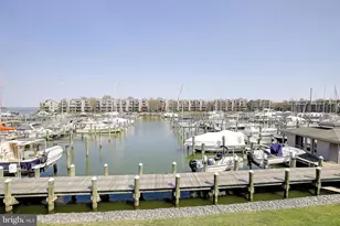 7042 Harbour Village Ct, Annapolis, MD 21403 - Photo 4