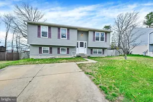 1508 Lochaber Ct, Glen Burnie, MD 21061 - Photo 2